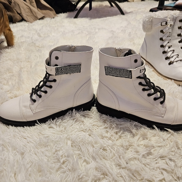 Bebe Women's White Lace-Up Boots - Picture 2 of 5
